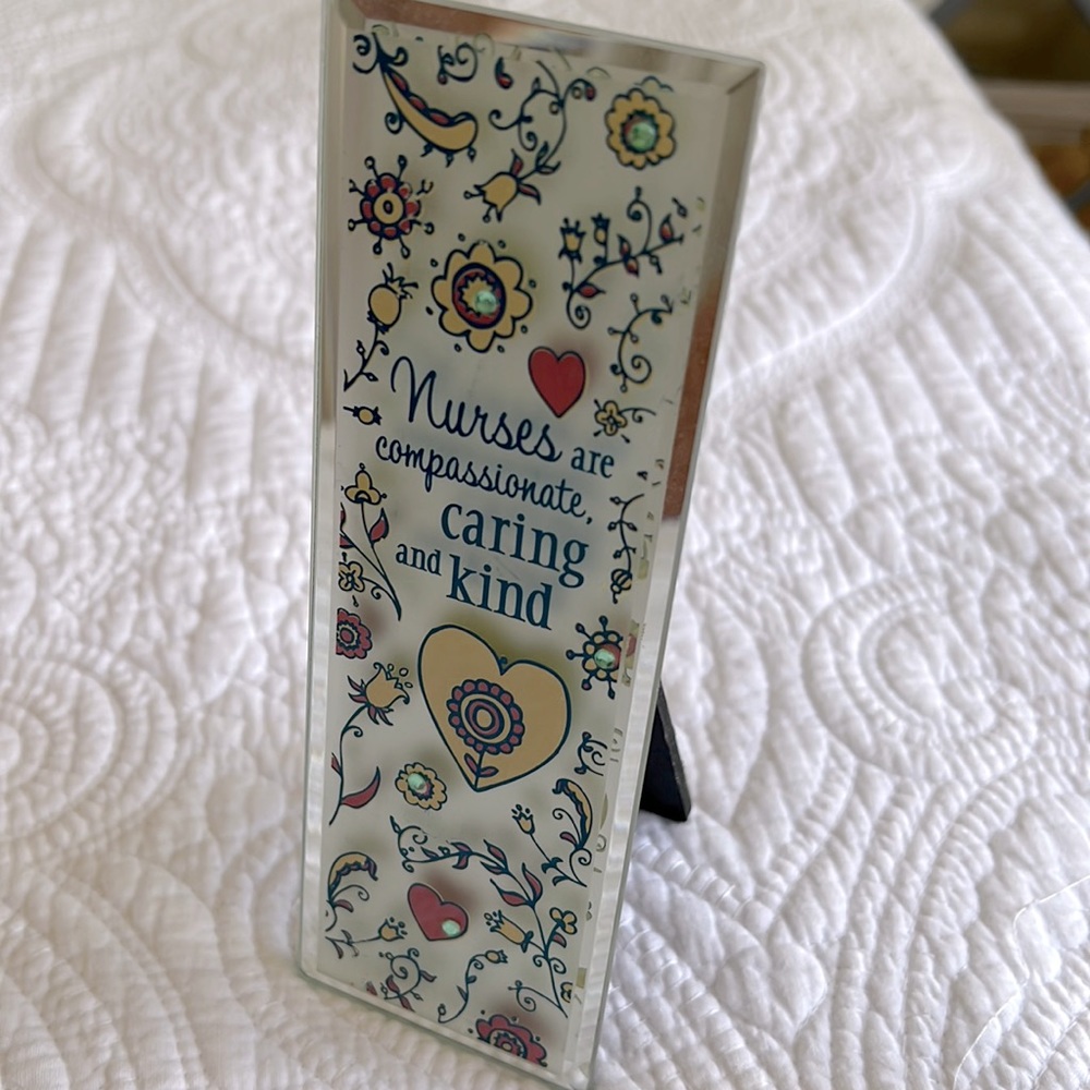 Nurse vertical plaque